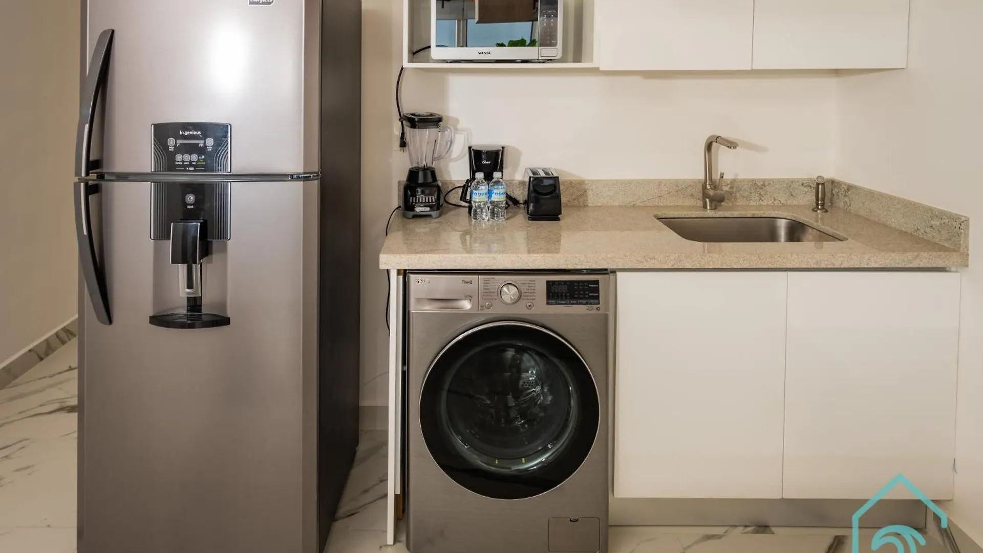 Armonia Y Modernidad En Barcelona Condos Cancún 0*,  México