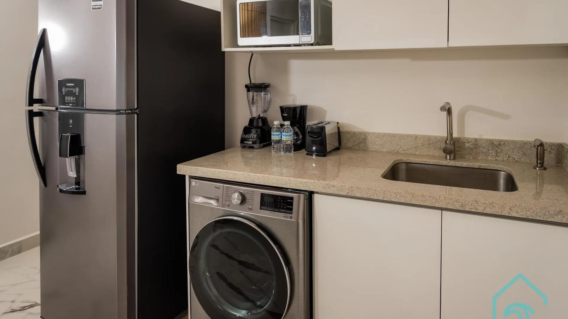 Apartamento Armonia Y Modernidad En Barcelona Condos Cancún México